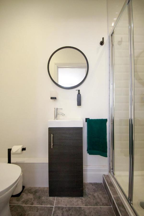 Bay City Studio Apartments By Staying-Away Cardiff Exterior foto